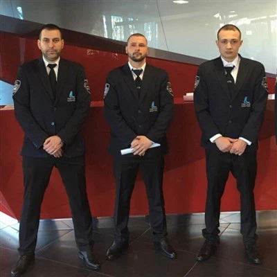 Maßgeschneiderte Sicherheits-Leibwächteruniform in Portugal